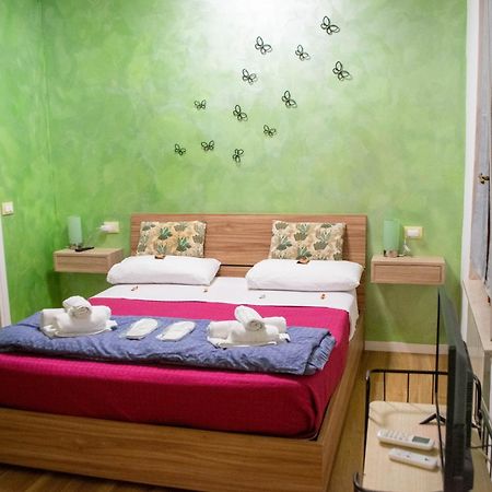 Maruffi 17 Zona Clinica Bilocali Apartment Пиаченца Екстериор снимка