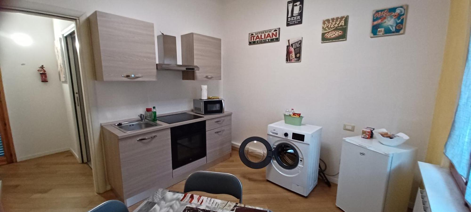 Maruffi 17 Zona Clinica Bilocali Apartment Пиаченца Стая снимка